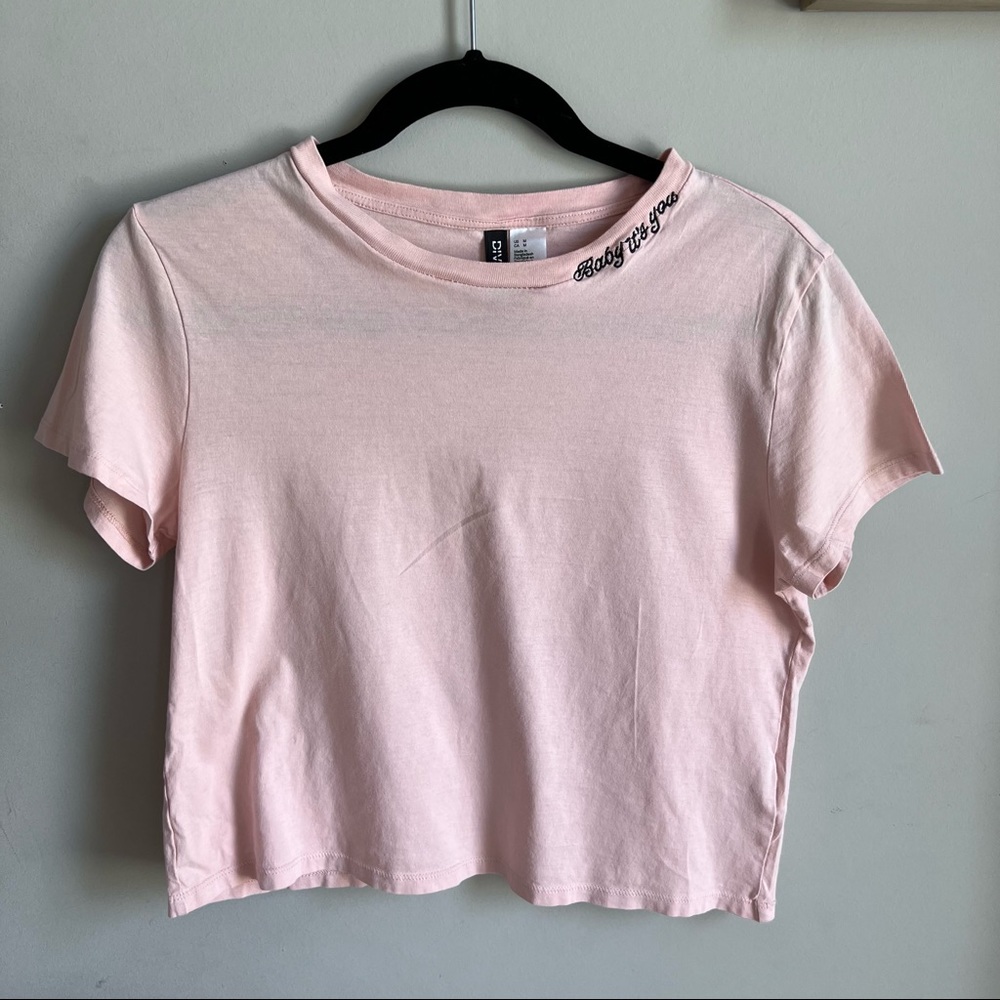 H&M pink crop top